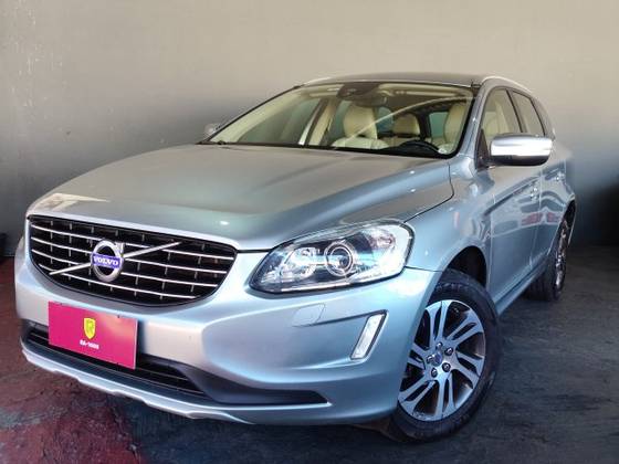 VOLVO XC60 2.0 T5 COMFORT FWD TURBO GASOLINA 4P AUTOMÁTICO VOLVO XC60 2.0 T5 COMFORT FWD TURBO GASOLINA 4P AUTOMÁTICO